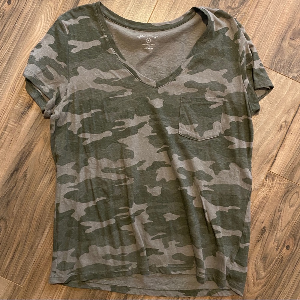 Basic Camo Print Tee